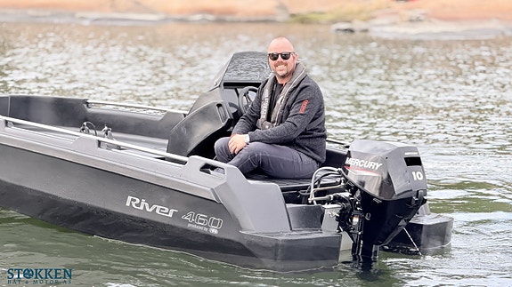 River 460 XR - Mercury 10hk (20hk) - Kartplotter 8 of 17