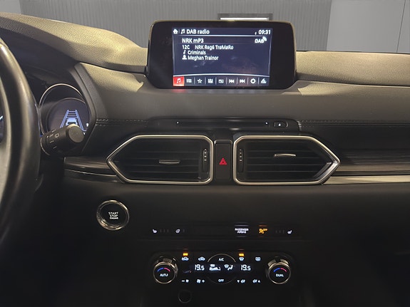 Mazda CX-5 19 of 25