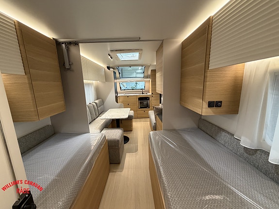 Adria ADORA 613 HT /Endebad /Alde /Enkle senger 16 of 21