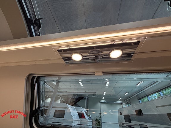 Adria ADORA 613 HT /Endebad /Alde /Enkle senger 12 of 21