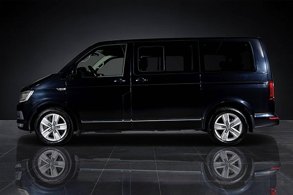 Volkswagen Multivan 10 of 30