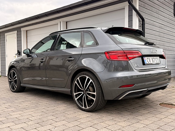 Audi A3 4 of 9