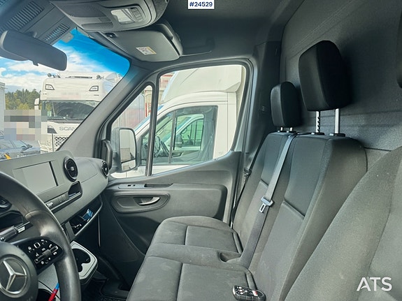 Mercedes-Benz Sprinter 4x4 Skapbil – 8 Pallers 16 of 16