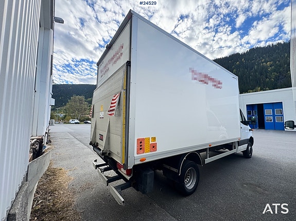 Mercedes-Benz Sprinter 4x4 Skapbil – 8 Pallers 6 of 16