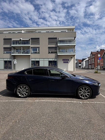 Mazda 3 3 of 12