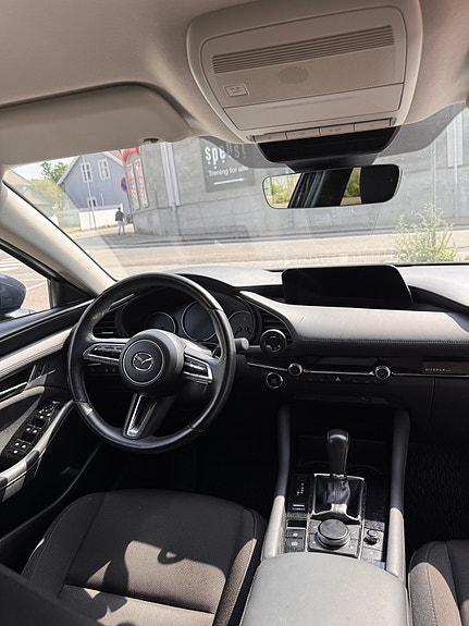 Mazda 3 8 of 12