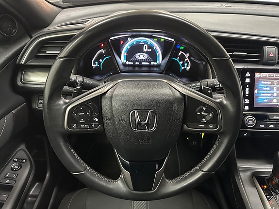 Honda Civic 30 of 30