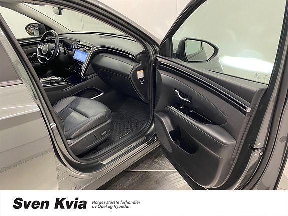 Hyundai Tucson 27 of 30