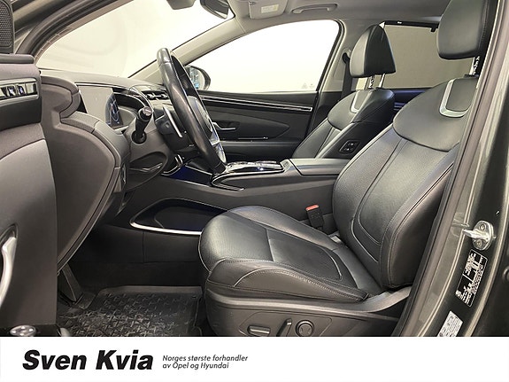 Hyundai Tucson 18 of 30
