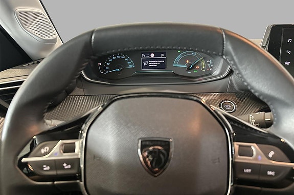 Peugeot e-208 15 of 30