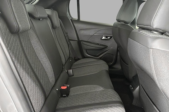 Peugeot e-208 21 of 30