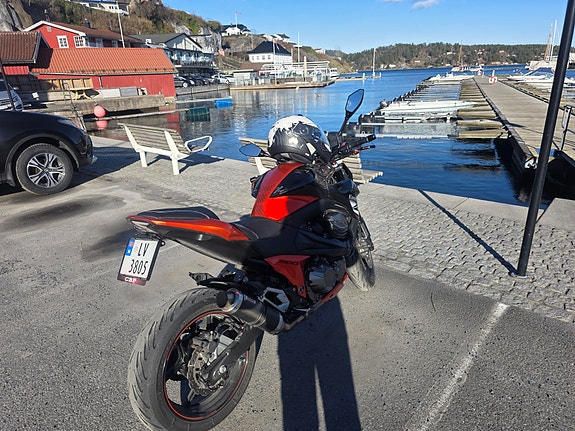 Kawasaki Z 800 4 of 16