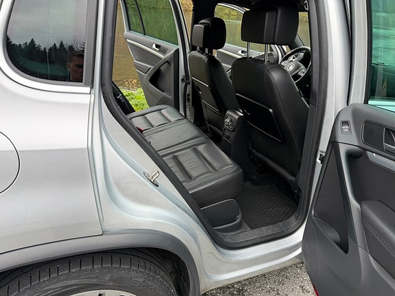 Volkswagen Tiguan 12 of 13