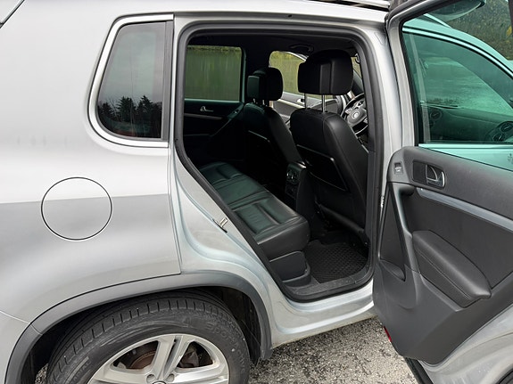 Volkswagen Tiguan 11 of 13