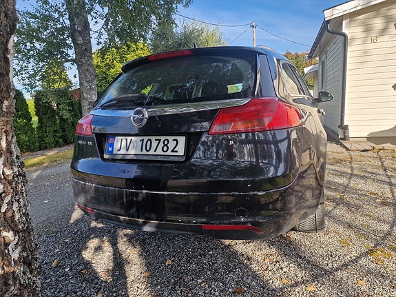 Opel Insignia 8 of 19