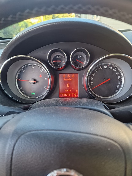 Opel Insignia 5 of 19