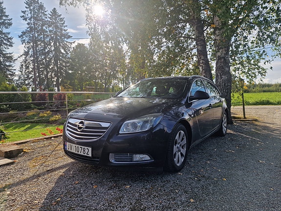 Opel Insignia 3 of 19
