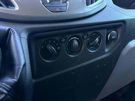 Ford Transit 20 of 30