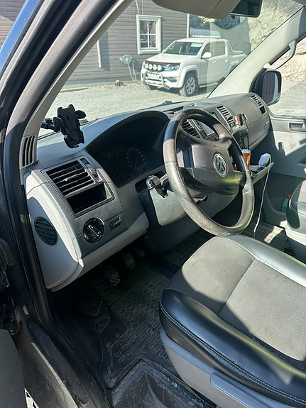 Volkswagen Transporter 4 of 6