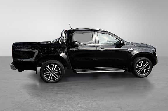 Mercedes-Benz X350 d 8 of 30