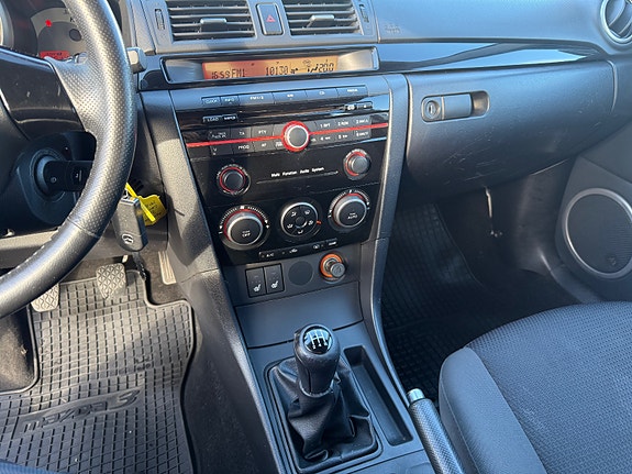 Mazda 3 15 of 21