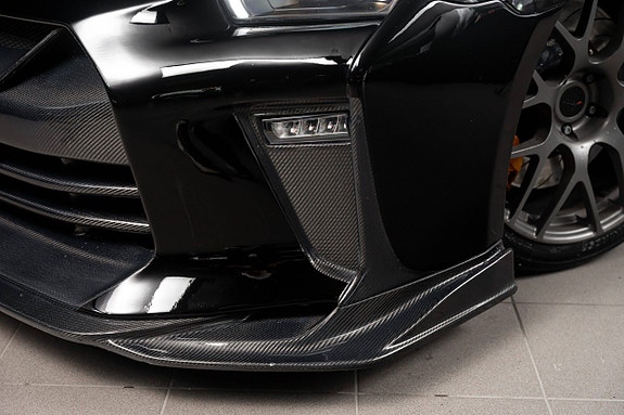 Nissan GT-R 22 of 30