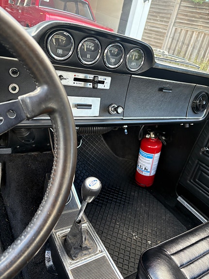 Ford Cortina 15 of 16