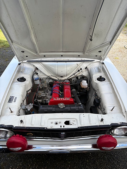 Ford Cortina 8 of 16