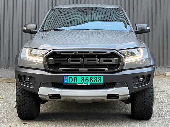 Ford Ranger Raptor 12 of 30