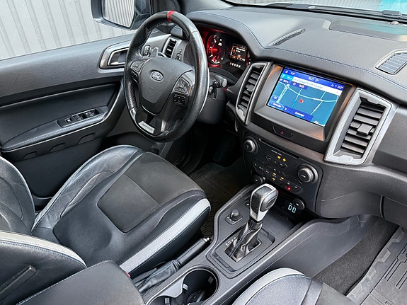Ford Ranger Raptor 25 of 30