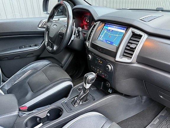Ford Ranger Raptor 24 of 30