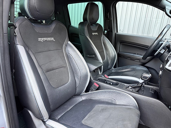 Ford Ranger Raptor 23 of 30