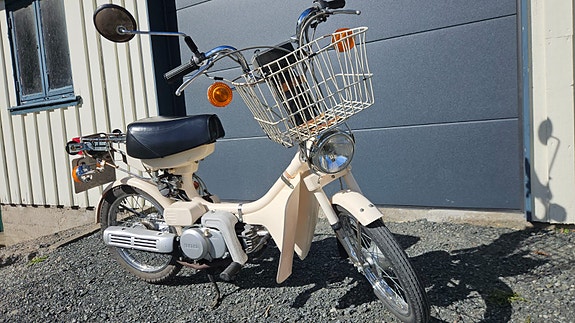 Yamaha QT 50 3 of 18