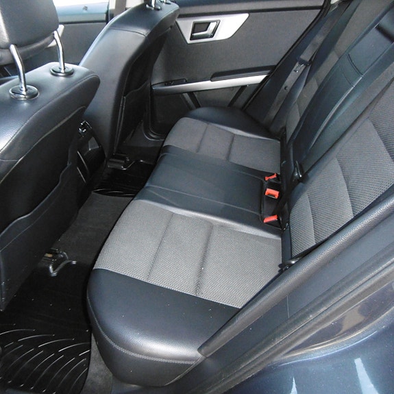 Mercedes-Benz GLK220 24 of 30
