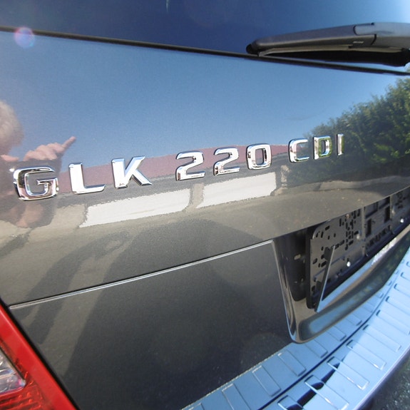 Mercedes-Benz GLK220 13 of 30