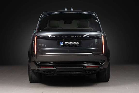 Land Rover Range Rover 7 of 30