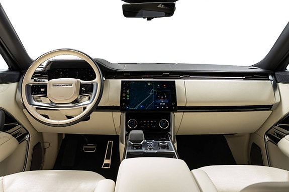 Land Rover Range Rover 25 of 30