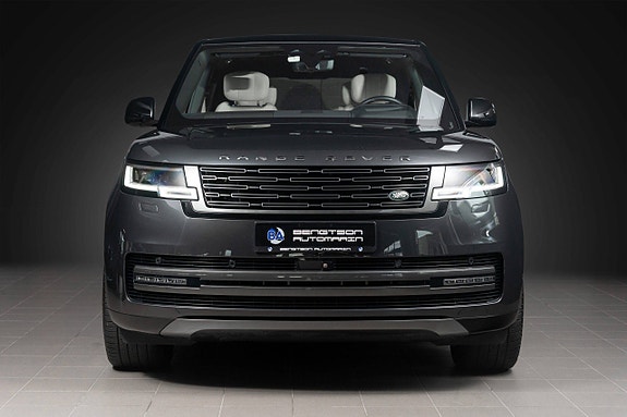 Land Rover Range Rover 6 of 30