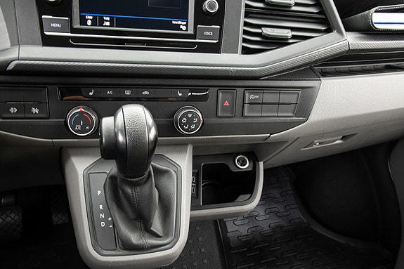 Volkswagen Transporter 13 of 28