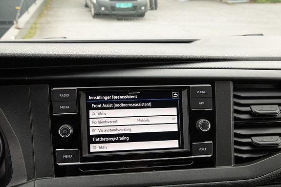 Volkswagen Transporter 22 of 28