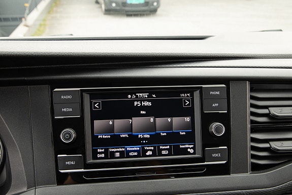 Volkswagen Transporter 15 of 28