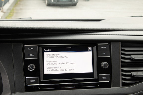 Volkswagen Transporter 24 of 28