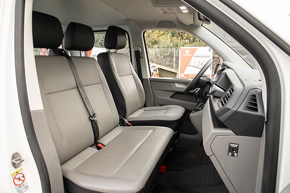 Volkswagen Transporter 10 of 28