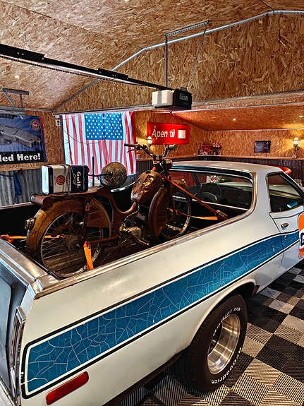 Ford Ranchero 3 of 30