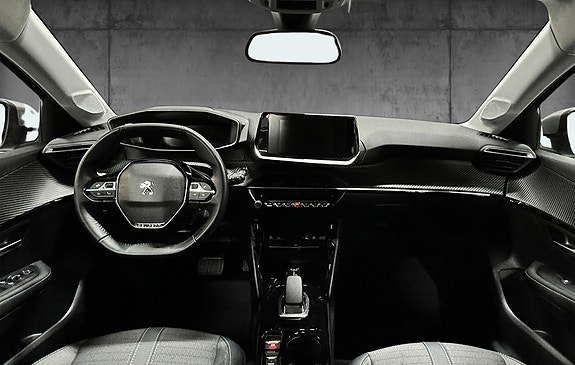 Peugeot 208 7 of 10
