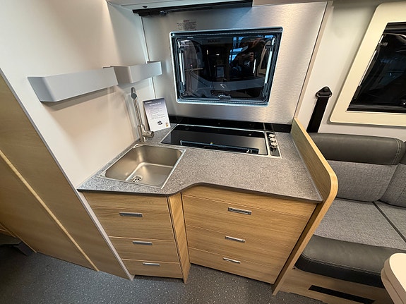 Bilde 21 av Adria Matrix Select 670DL