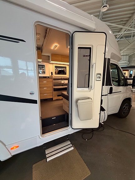 Bilde 13 av Adria Matrix Select 670DL