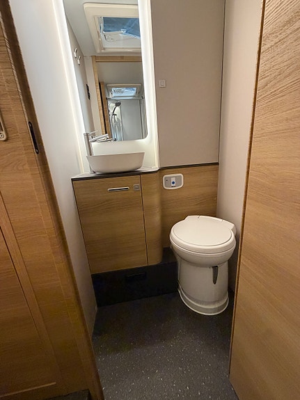 Bilde 28 av Adria Matrix Select 670DL