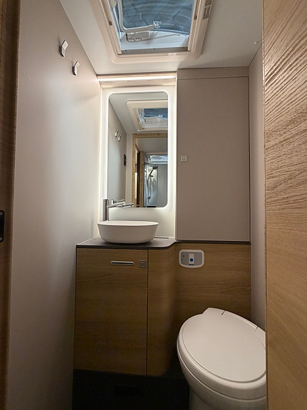 Bilde 26 av Adria Matrix Select 670DL