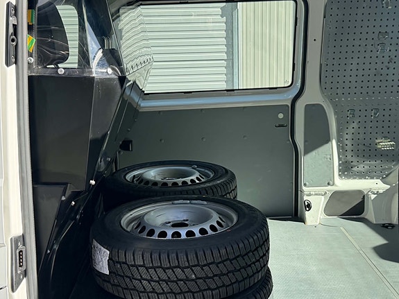Volkswagen Transporter 30 of 30